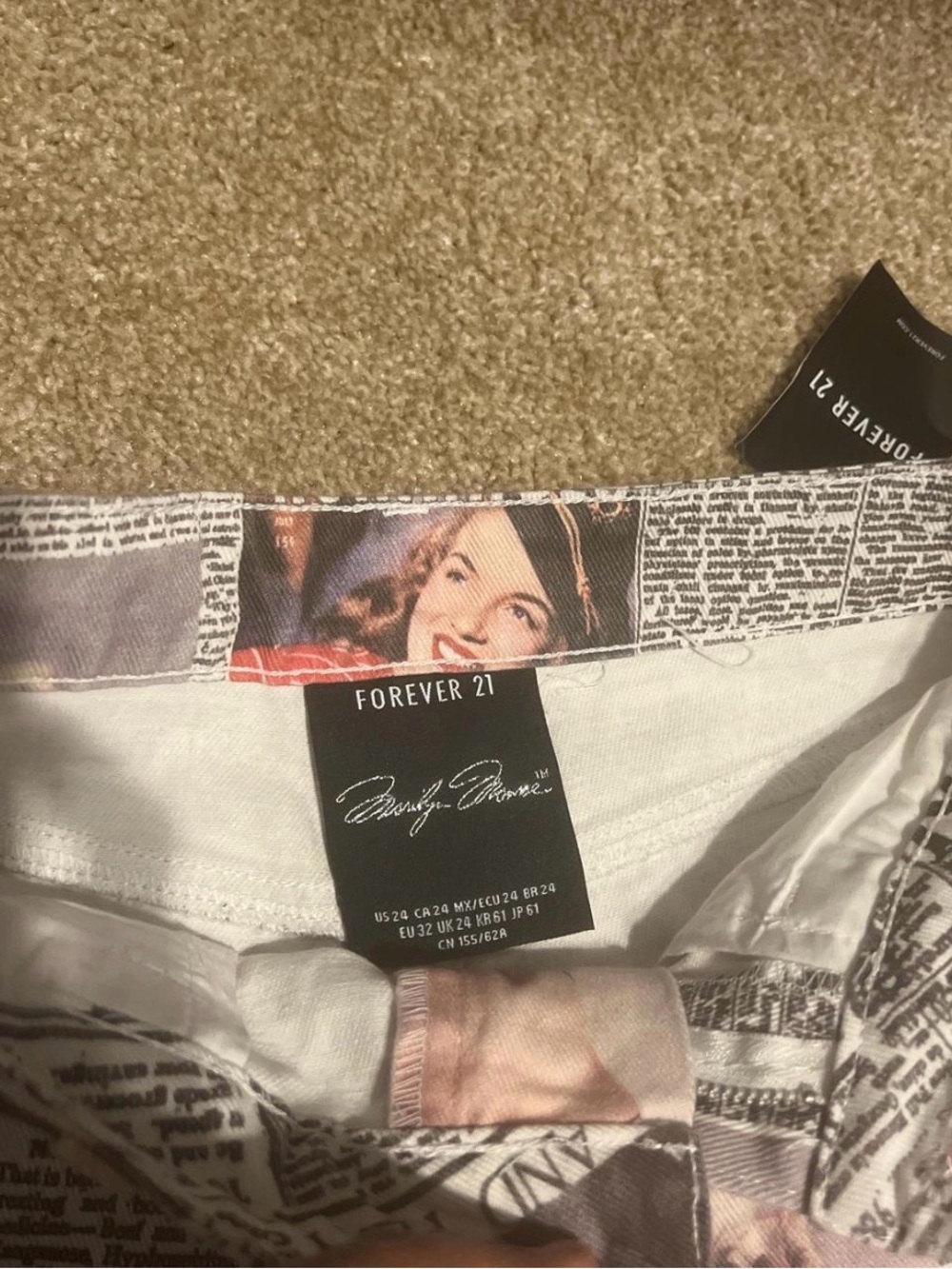 Forever 21 Black-and-Red Newspaper Photo Print Pants - Picture 2 of 4